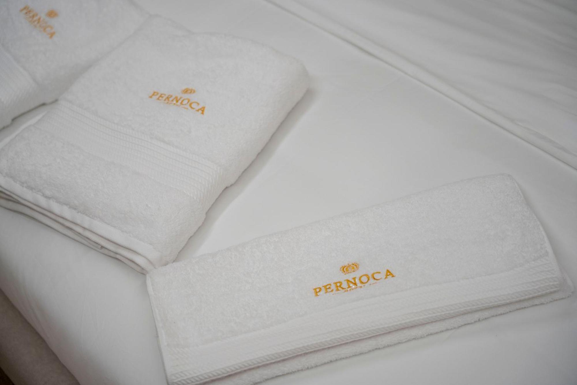 Hotel Pernoca Durres Exterior photo